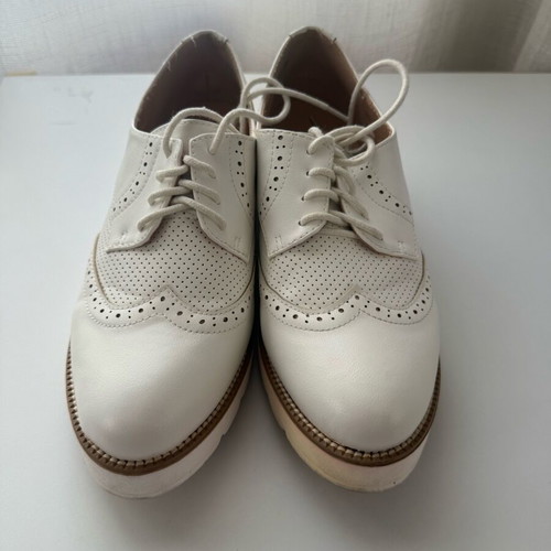 GoGo loafers used, white faux leather, size 38