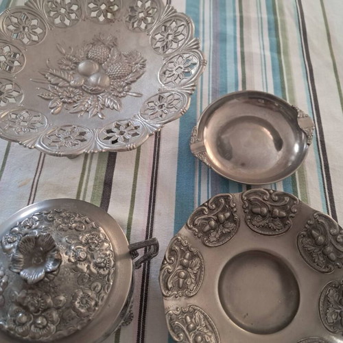 Gianniotika used decorative set of 4 pieces