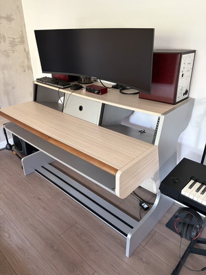 Zaor Miza 88 studio desk