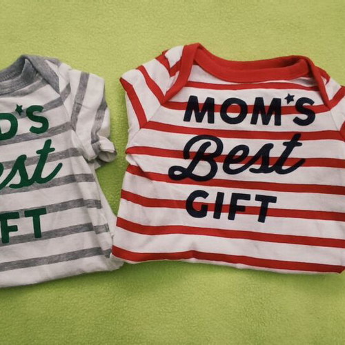 GAP baby bodysuit set 0-3 months like new
