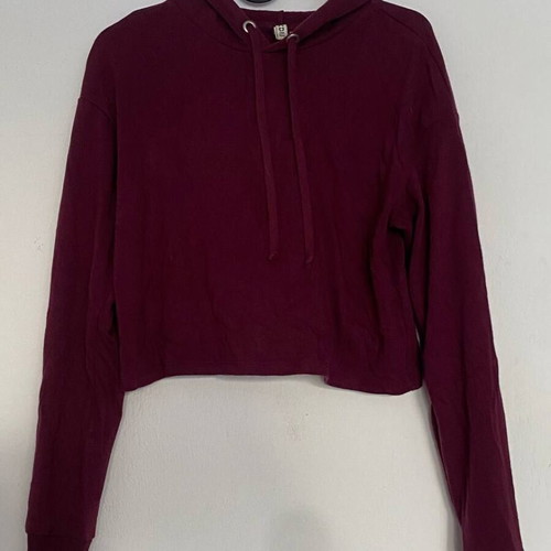 H&M Basic Cropped Hoodie used, size XS, burgundy