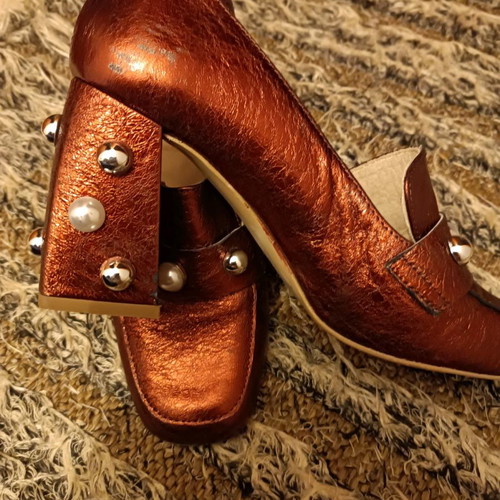 Got it leather pumps used brown size 40