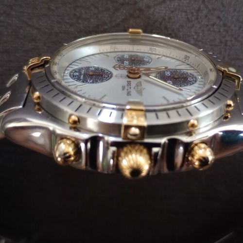Breitling Chronomat 40mm chronograph watch like new, gold and silver