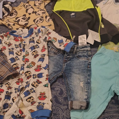 Baby clothes set 9-12 months like new with Converse All Star shoes gift