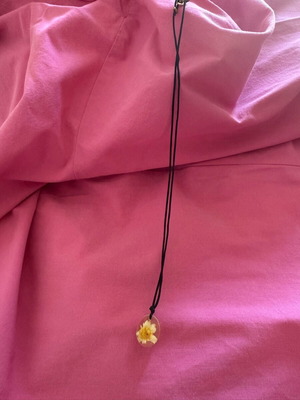 Necklace new, black and yellow
