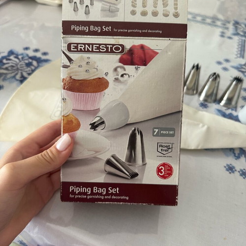 Piping bag set with stainless steel tips new