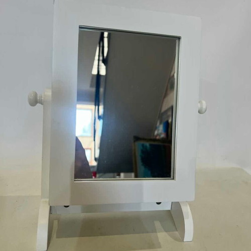 White tabletop jewelry box with mirror used 28x22x12 cm