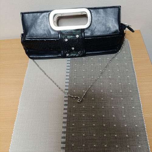 Women's shoulder bag black with chain like new