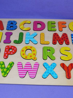 Wooden Alphabet Puzzle in English like new