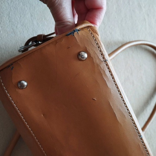 Vintage leather handbag used, soft tan color