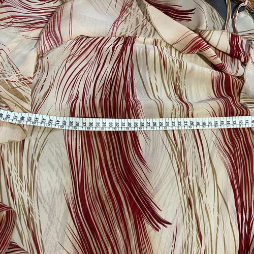 Off-shoulder blouse like new, size L-XXL, red and beige