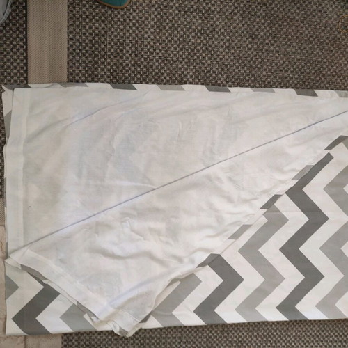 Curtain set Chevron pattern 2 panels cotton with eyelets like new
