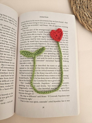 Σελιδοδείκτης χειροποίητος πλεκτός σαν καινούργιος