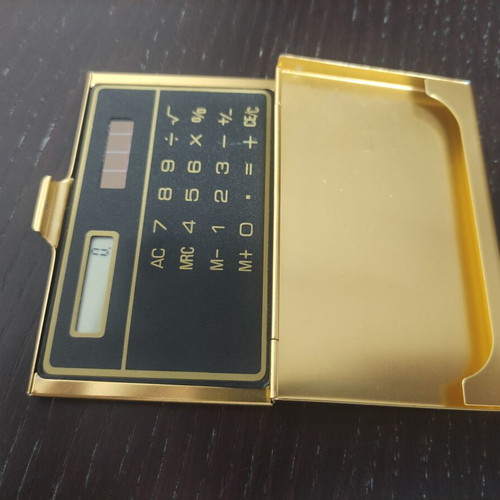 Card holder with Ένωση Ηθοποιών Κύπρου inscription like new, gold color