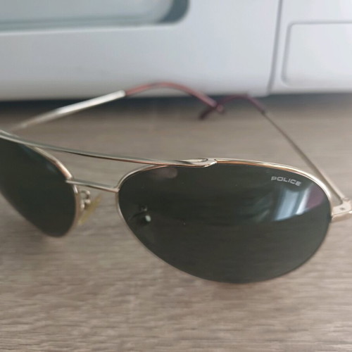 Police Aviator unisex sunglasses new with gold metal frame and gray lens
