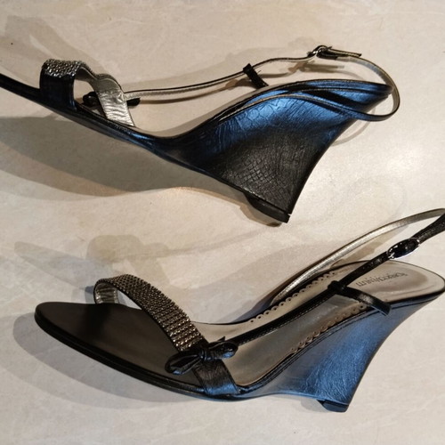 Black platform sandals with rhinestones