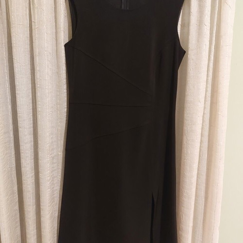 Evening black dress size L like new, sleeveless with slit