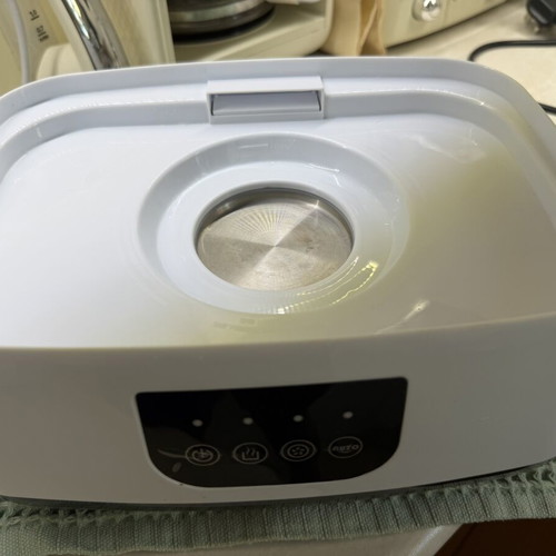 Dr. Brown's Bottle Sterilizer & Dryer with HEPA Air Filter like new