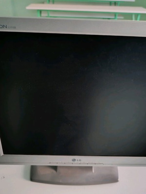 LG computer monitor used