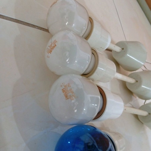 Light sockets pack of 4 used, plastic