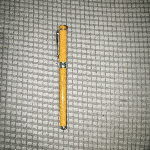 Writing pens new, pack of 9 pieces