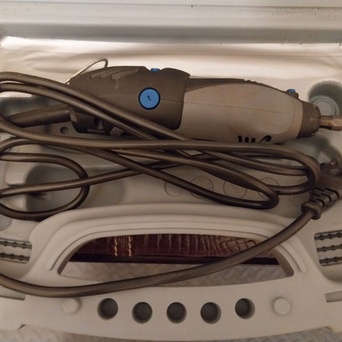 Dremel 300 Series rotary tool new in box with accessories