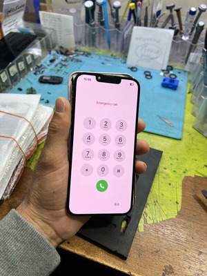 iPhone 13 genuine screen like new