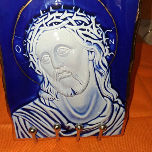 Relief image of Jesus Christ made of porcelain and gold, like new