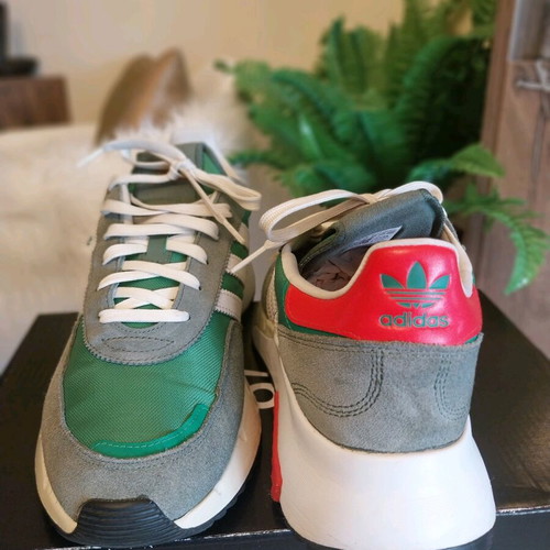 Adidas Originals RETROPY F2 men's shoes green like new, size 46