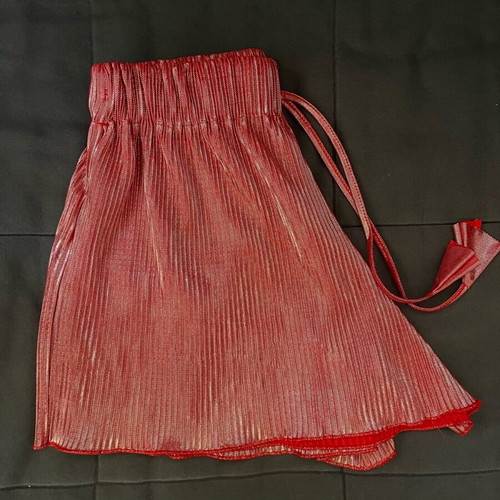 Celestino summer shorts like new, shiny, size S/M mid-rise