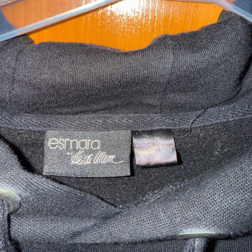 Esmara long black sweatshirt like new