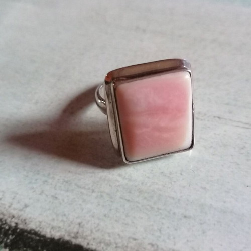 925 Silver Ring with Rectangular Pink Nephrite Stone New