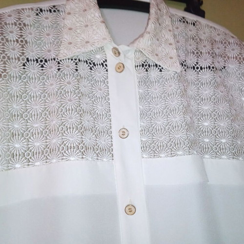 Georgette Milena shirt with guipure lace like new, beige-ecru