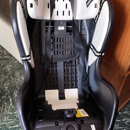 Peg Perego Viaggio 1 Duo-Fix K TT car seat like new (9–18kg)