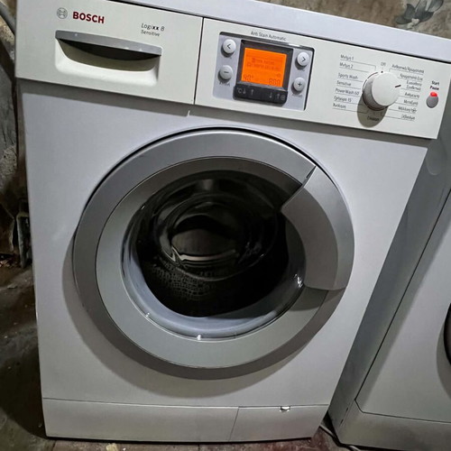 Bosch washing machine 8 kg like new, energy efficient