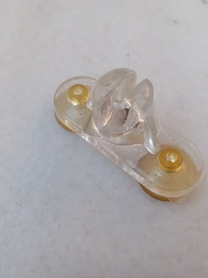Plastic supports for glass shelves, new, pack of 75 with suction cups