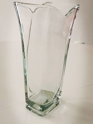 Decorative vase like new