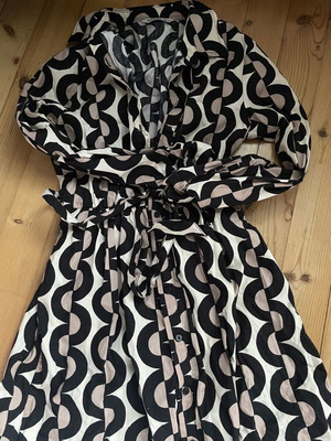 Stradivarius women's tunic dress like new
