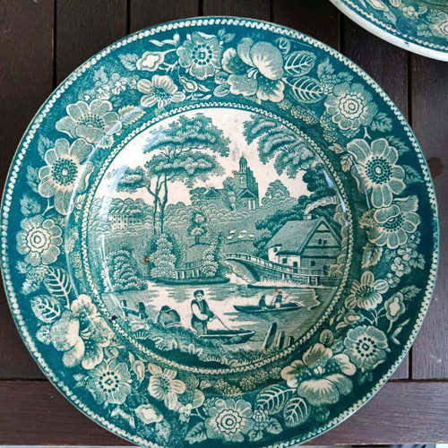 English deep plates Wild Rose Nuneham Courtenay set of 3 like new, green