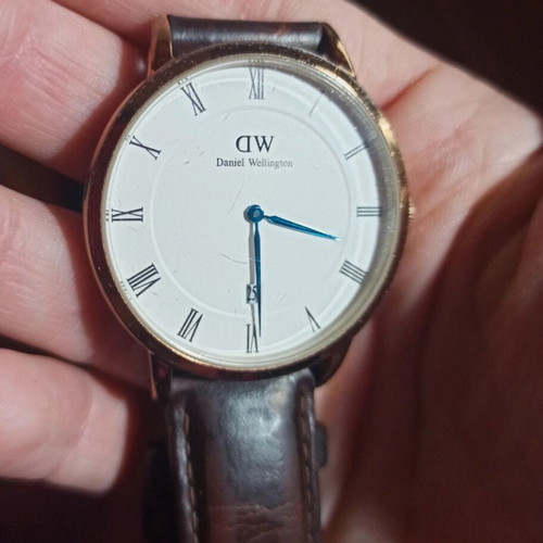 Daniel Wellington Dapper Bristol women's watch 34mm used with brown leather strap
