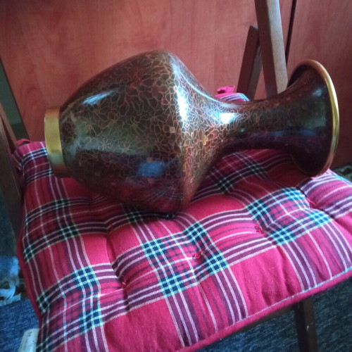 Cloisonné vase used, ceramic brown with gold color