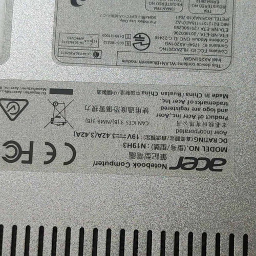 Acer Swift 3 SF313-52 i7 10th Gen ultrabook for parts without screen and battery used