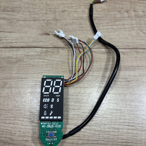Xiaomi M365 scooter MO-2BLE8-V2.80 display like new