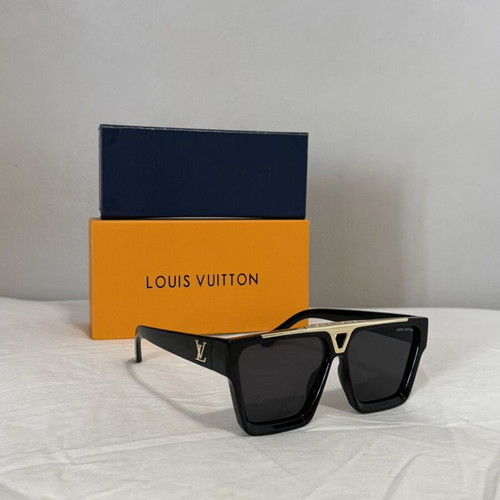 Louis Vuitton glasses new