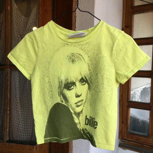 Billie Eilish top like new, size S, colorful green