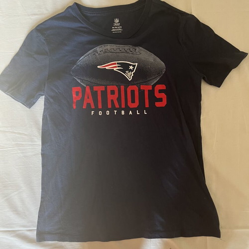 NFL New England Patriots T-shirt like new, official apparel