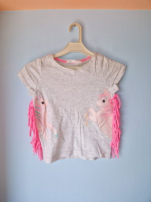 H&M blouse used for 4 years old, size 104 cm