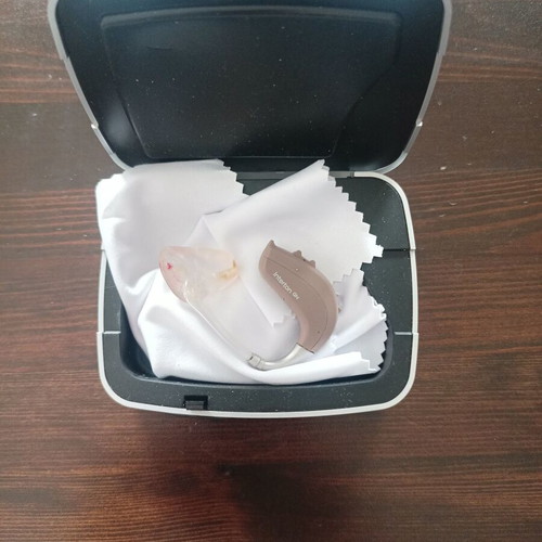 Hearing aids like new, bought in 2023