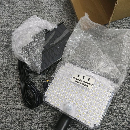 Solar garden light new with motion sensor