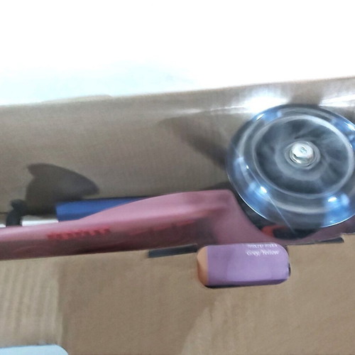 Micro Mini Deluxe Glow LED scooter pink Frozen edition new
